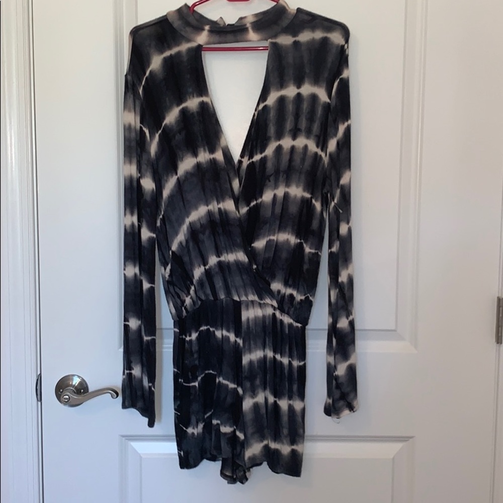 Vintage Havana tie dye romper. Fits like a medium